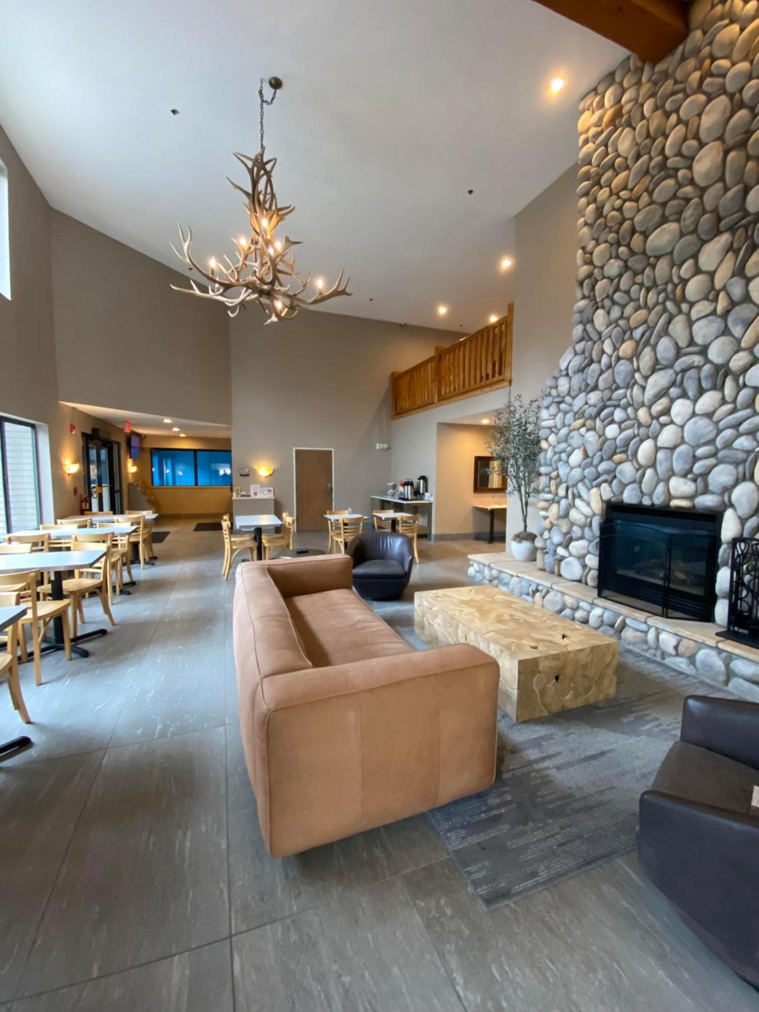 Beachfront Hotel Houghton Lake Esterno foto
