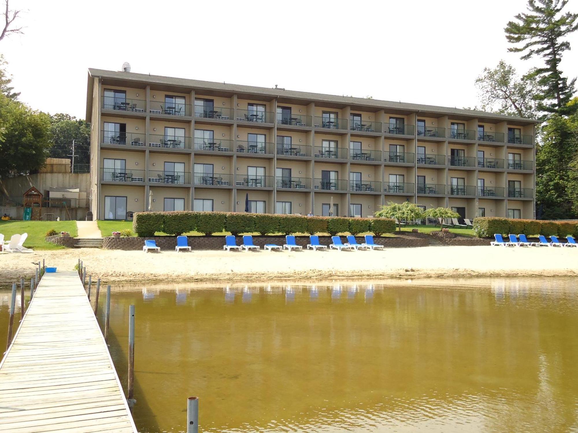 Beachfront Hotel Houghton Lake Esterno foto