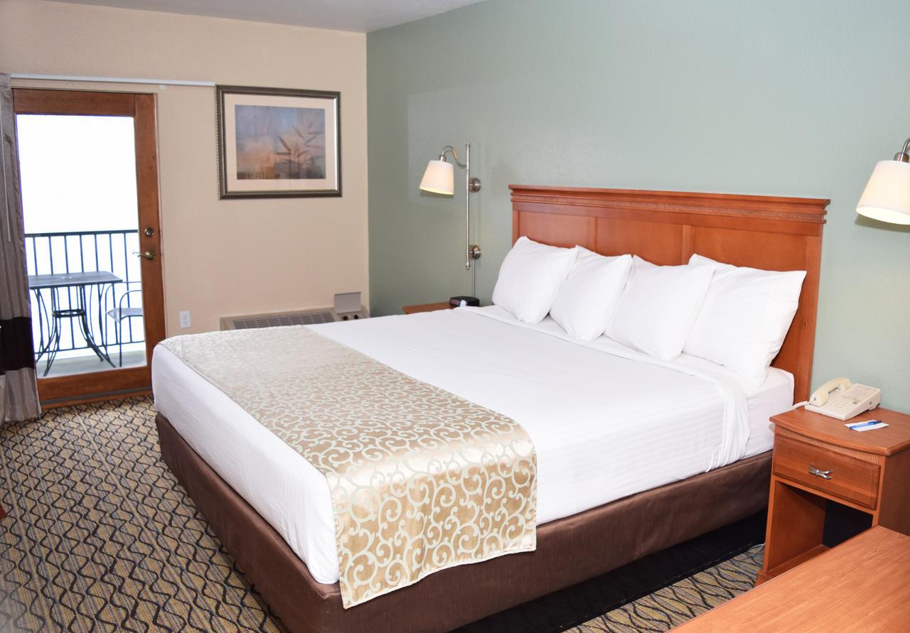 Beachfront Hotel Houghton Lake Esterno foto